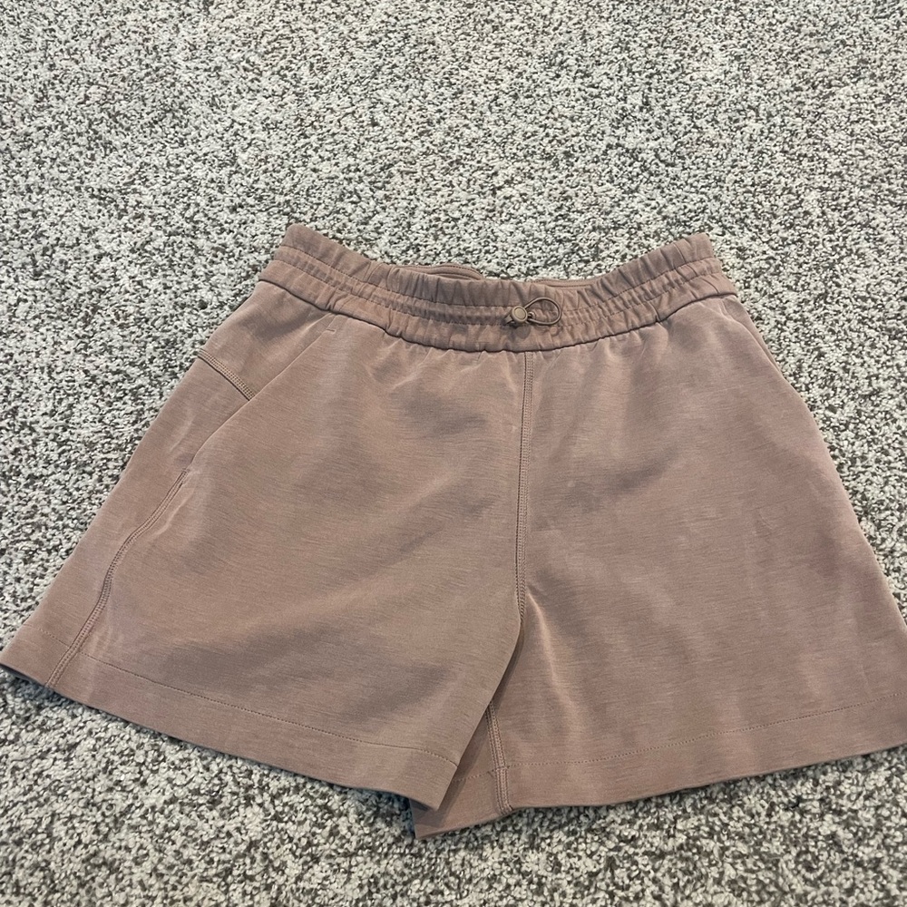 Lulu softstreme HR 4” shorts